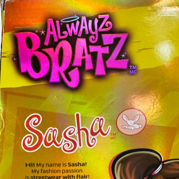 🧸 ALWAYZ BRATZ SASHA "Bunny Boo" Streetwear FASHION DOLL Accessories -2023 NEW - Picture 8 of 12